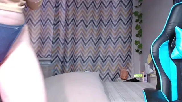 -SexyNastya- 现场XXX聊天