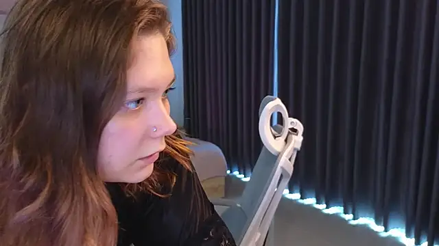 DjennaPalme's Live XXX Chat