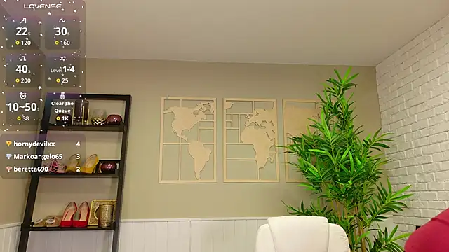 LadyLeea Chat XXX live