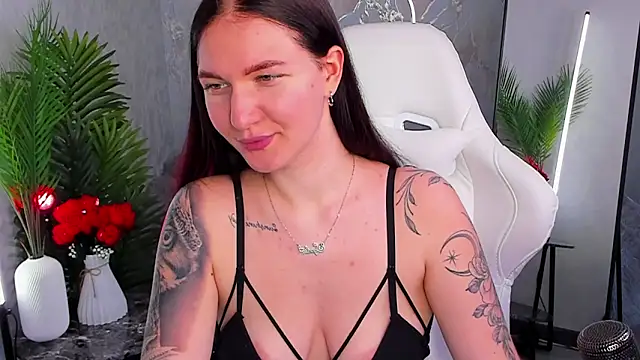 babyisperfect's Live XXX Chat