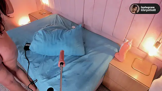 Hillary_Collins1's Live XXX Chat