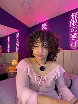 แชท XXX สดของ _sarahRose