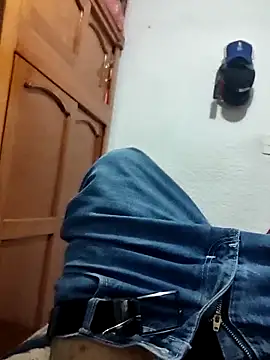 verycock Adlı Modelin Canlı XXX Sohbeti