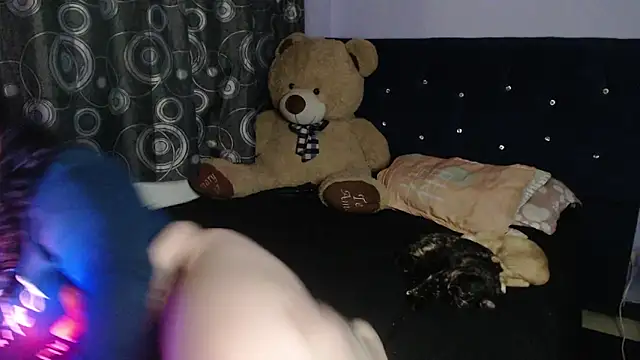 ANGELIQUE_KLANE's Live XXX Chat