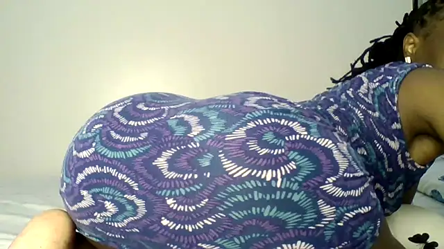 sweet_sassy_ Show in webcam