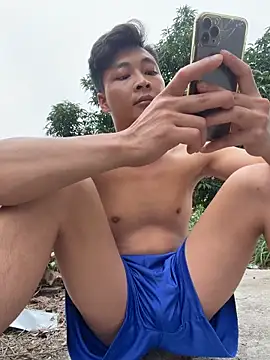 Naughty___asianのウェブカメラショー