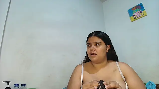 دردشة luisahot_9727 الجنسية المباشرة