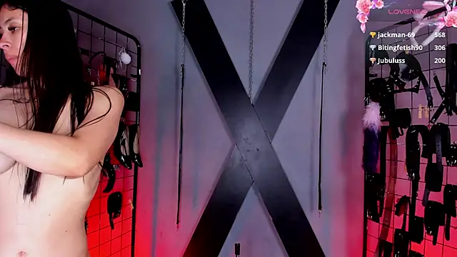 Cinthia_Iris_BDSM live XXX chat