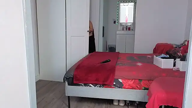 Chat XXX en directo de HotSpicyGujju