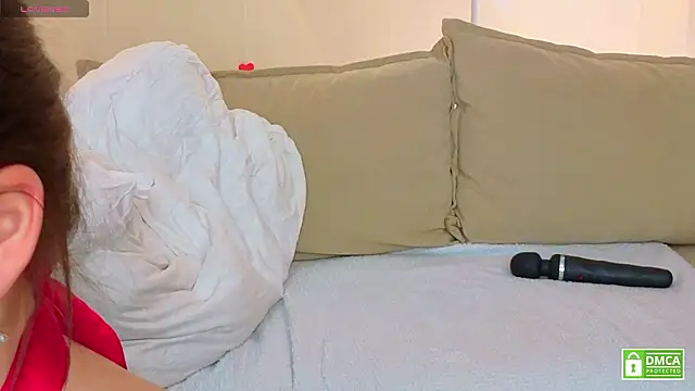 แชท XXX สดของ OliviaKis_