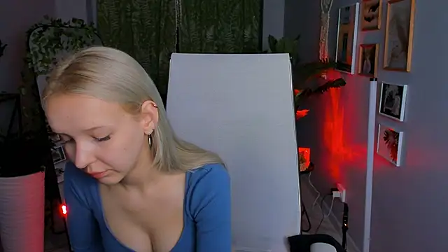 MaoqiBeverly Chat XXX in diretta