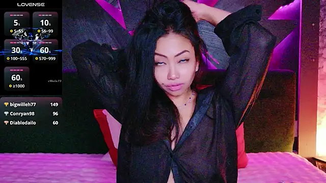 ElyaQuinnのライブXXXチャット