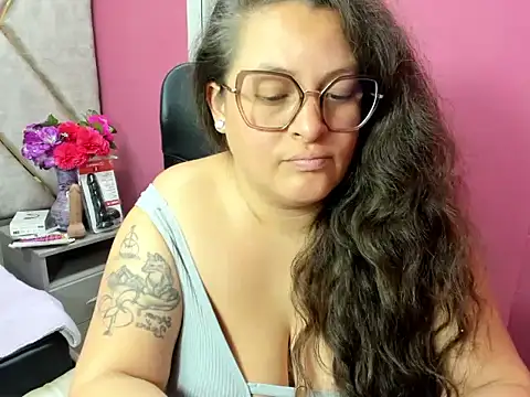 Sarah_Boobs_ 现场XXX聊天