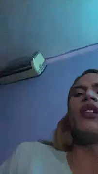 naho_love webcam show