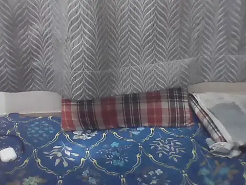 bunnysnugglez Pertunjukan Webcam