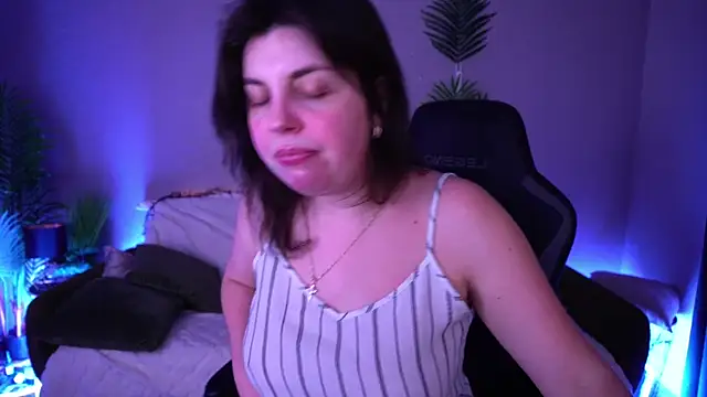 MirandaWong Live XXX-Chat