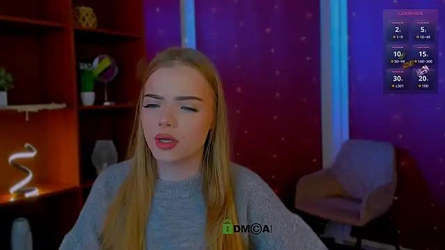 Вебкам-шоу maddy_moah