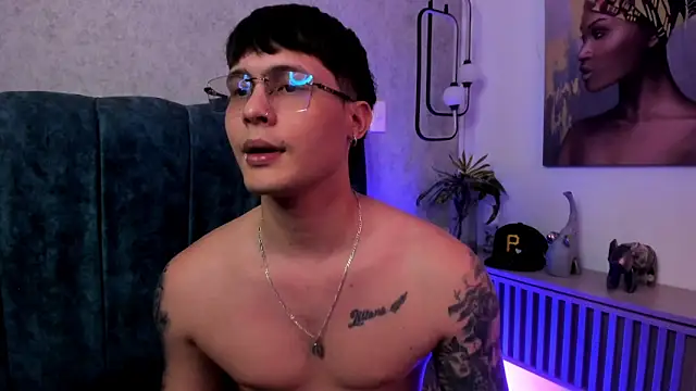 Santii_Twink – webcam-show