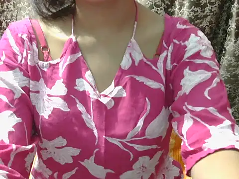 Adorable_Ayesha: απευθείας συνομιλία ΧΧΧ