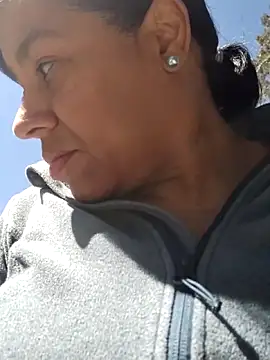 Chat XXX en directo de Molly_newman6