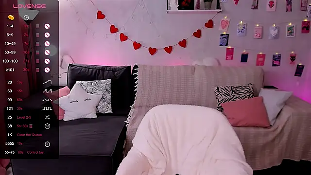 velvet_cherry_n Live XXX chat