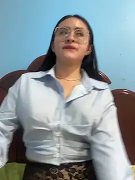 Anni_Rose Show in webcam
