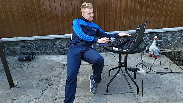 Vuitton – Kamerová šou