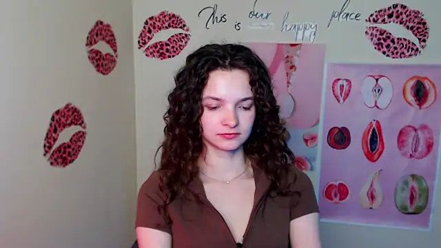 دردشة _SusieSu_ الجنسية المباشرة