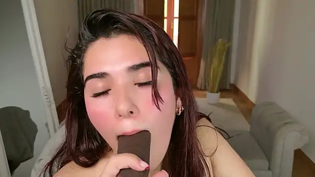 Chat +18 de NoireMallow ao vivo