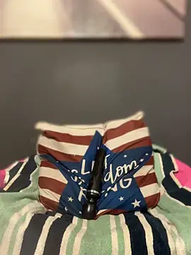 XXX chat uživo modela SEXaddictCANDY10