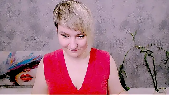 Djullia Live XXX Chat