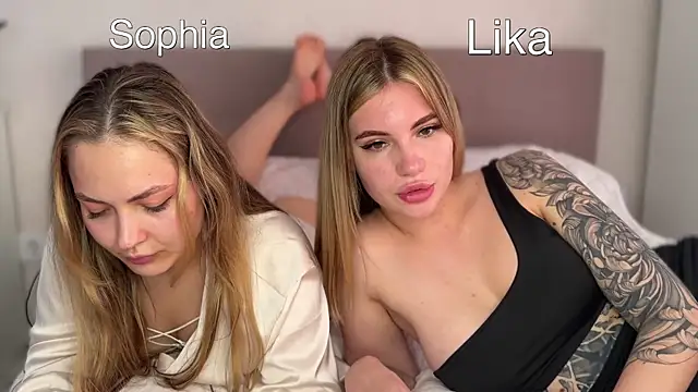 PinkNoir's Webcam Show