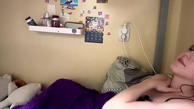 AquilineOritesn Live XXX chat