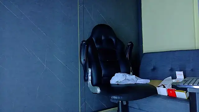 ALANNFERRER webcam show