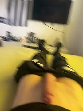 Sturmi18のウェブカメラショー