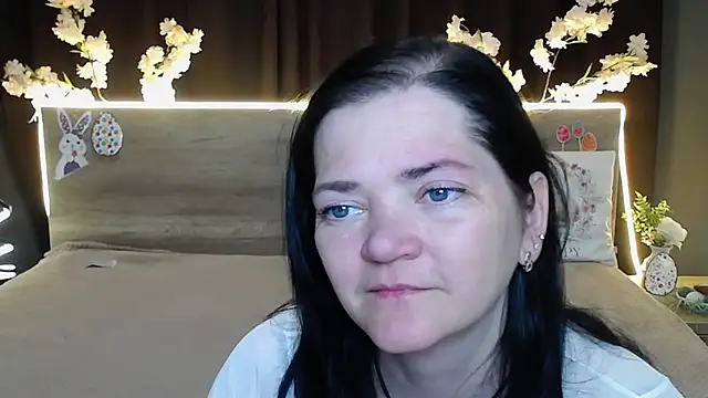 LauraFinn Live XXX-chat