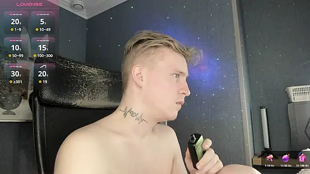 AlexxSweet 现场XXX聊天