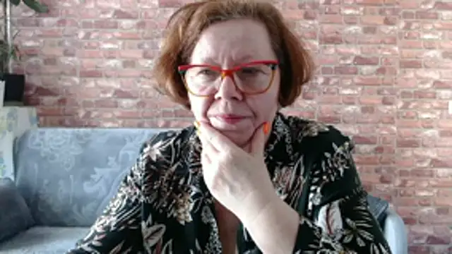 Adelewildx লাইভ XXX চ্যাট