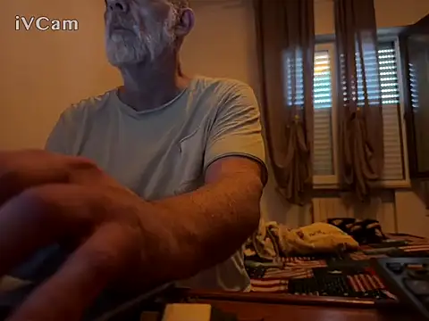 PierRiminiX's Webcam Show