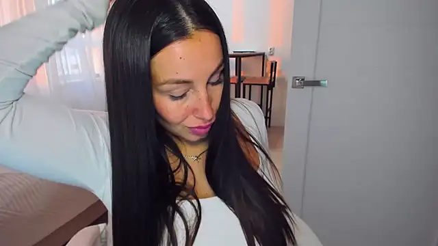 Chatroom XXX en direct de AvisFlowers