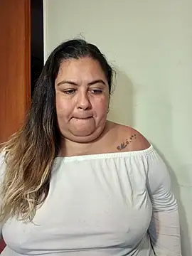 Pertunjukan Kamera Web curvy_diva_