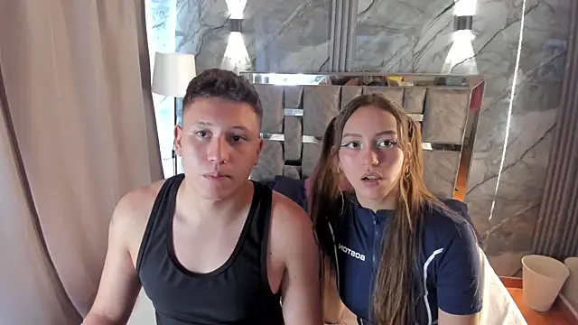 Manson_and_Zoe 라이브 XXX 채팅