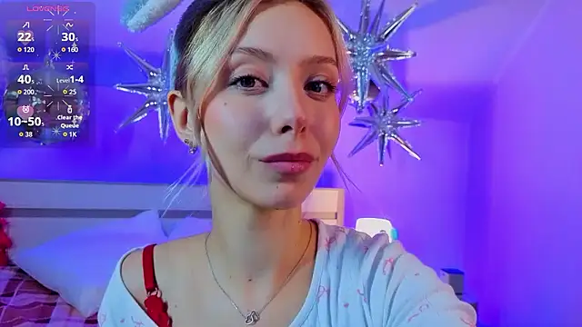 LumMina's Live XXX Chat