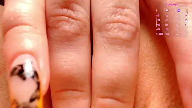 GoodWitch_'s Live XXX Chat