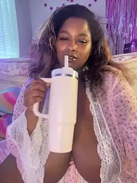 Chat +18 de xoxoSELENAxoxo ao vivo