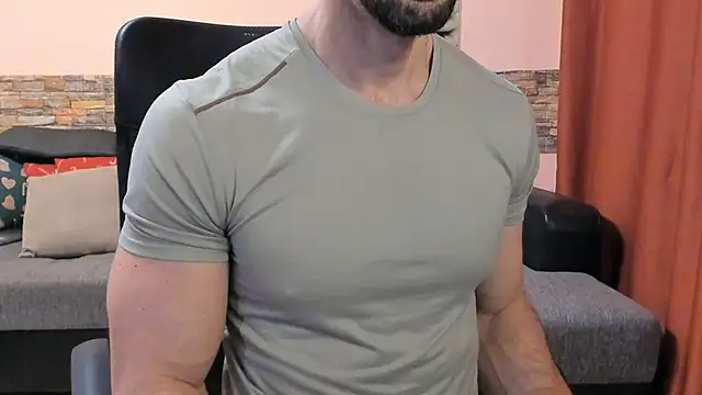 HotHunkTrainer 라이브 XXX 채팅