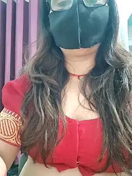 Aishwaryaa_69's Live XXX Chat