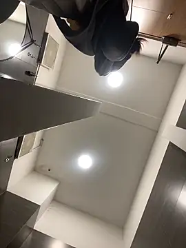 Lami_Mi's Live XXX Chat