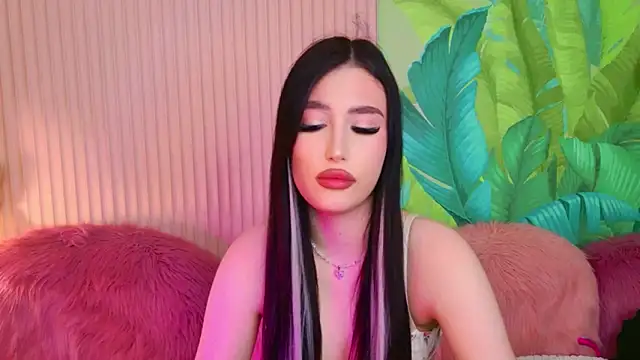 แชท XXX สดของ EmmaLawrens