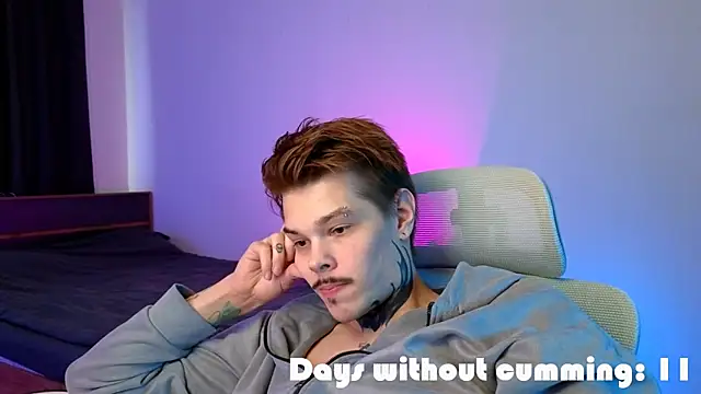 DENIS_HERE: онлайн-секс-чат